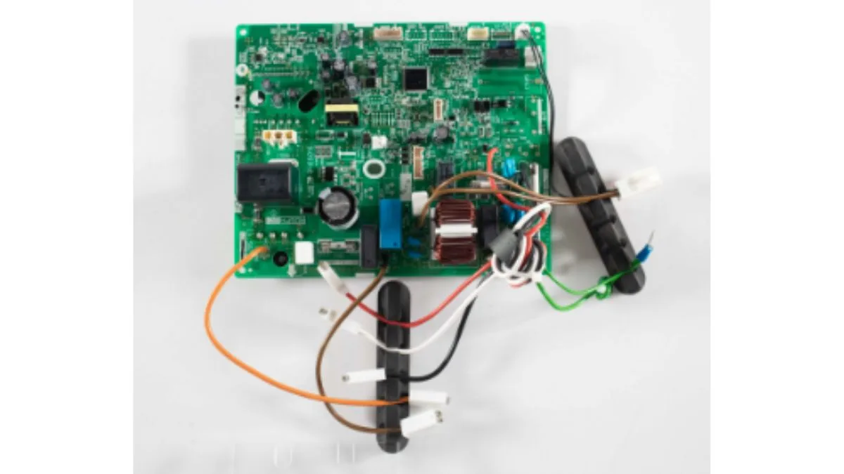 5046515 - CARTE ELECTRONIQUE A1P POUR  RXS25L3V1B / ARXS25L3V1B - DAIKIN